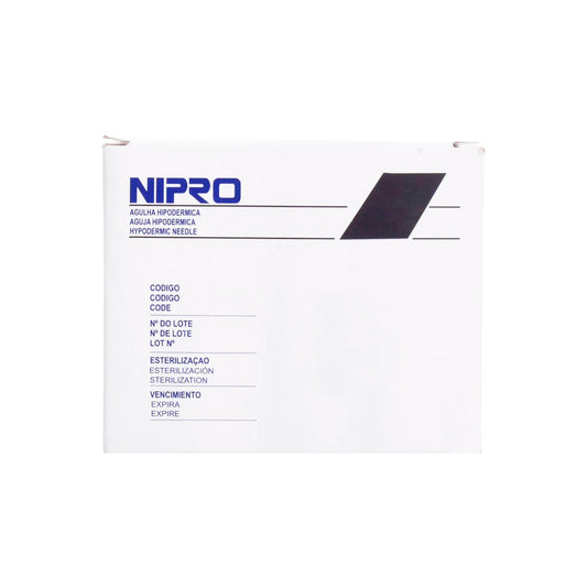 Caja de 100 agujas hipodérmicas Nipro calibre 22G. Empaque con distintivo negro. Aguja de grado médico para inyecciones intramusculares precisas. Distribuido por Klinetix.