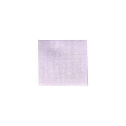 Primer plano de la textura de la gasa no tejida Cranberry, mostrando la ausencia de hilos y pelusas.